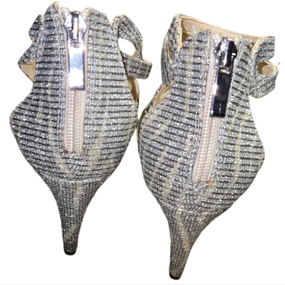 Kelly and Katie Stiletto High Heel - Picture 3 of 6